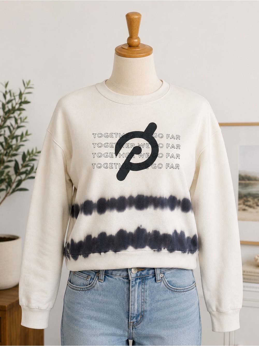 Peloton Together We Go Far Tie Dye Crewneck Sweatshirt Medium 100% Cotton Blue